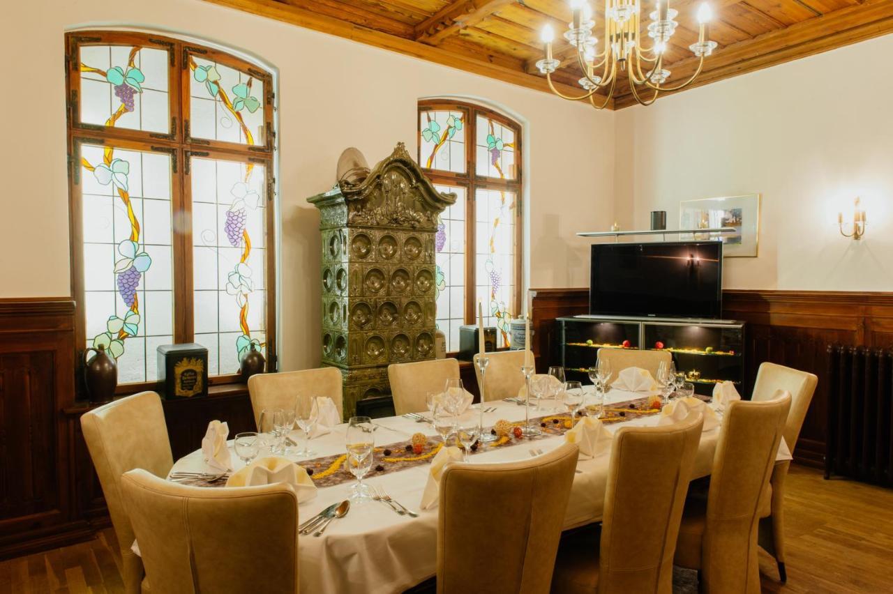 Hotel & Restaurant "Deutscher Kaiser" Perleberg Zewnętrze zdjęcie